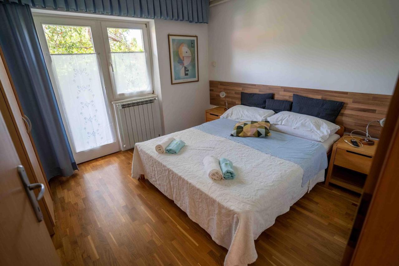Soraja Apartments イゾラ エクステリア 写真